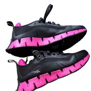 Reebok Black and Hot Pink Women's Athletic Sneakers